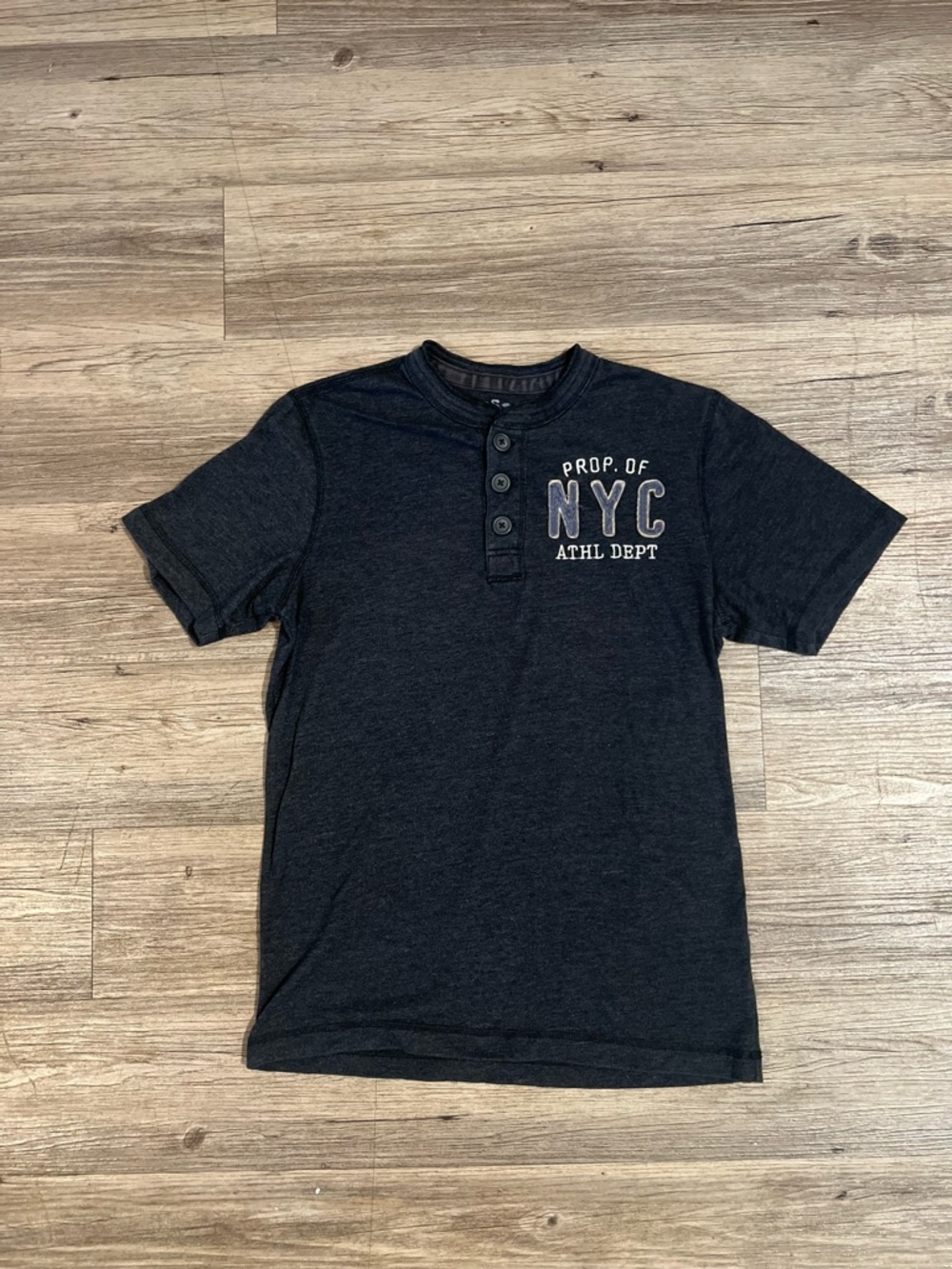 Old Navy Vintage Style Navy NYC henley Shirt Size Small